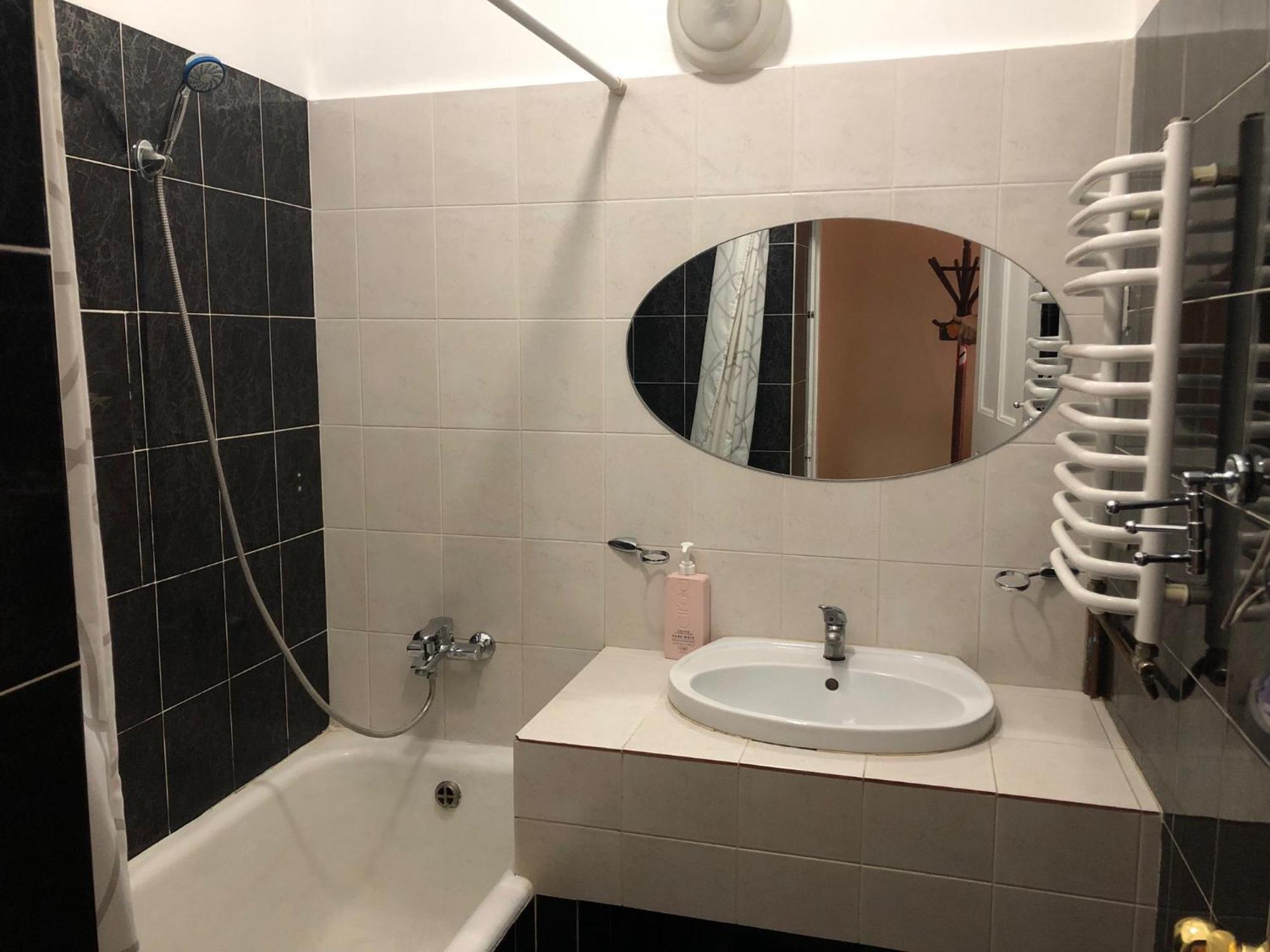 Apartment On Svobody Avenue Львів Екстер'єр фото
