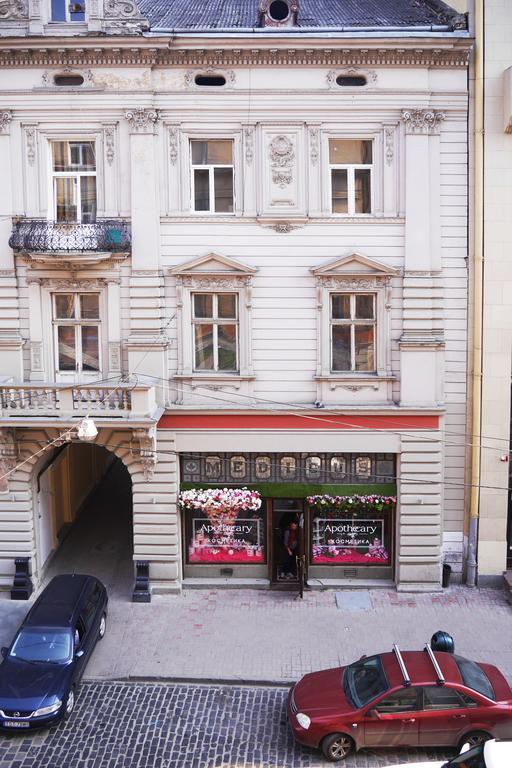 Apartment On Svobody Avenue Львів Екстер'єр фото