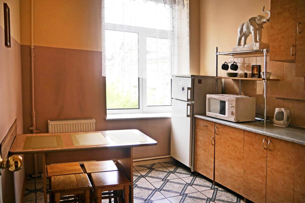 Apartment On Svobody Avenue Львів Екстер'єр фото